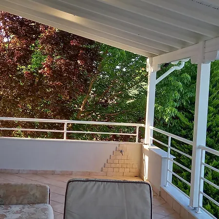 Tammy's Garden House Villa *
