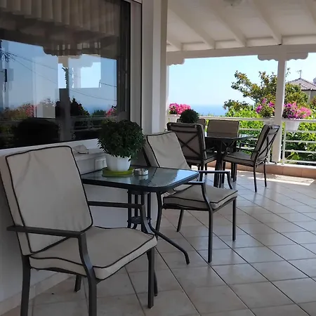 فيلة Tammy's Garden House *