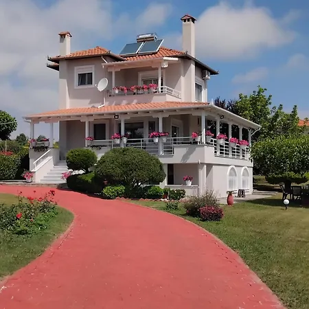 Tammy's Garden House Villa *
