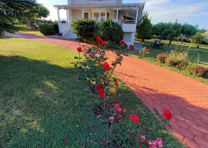 Βίλα Tammy's Garden House Λεπτοκαρυά